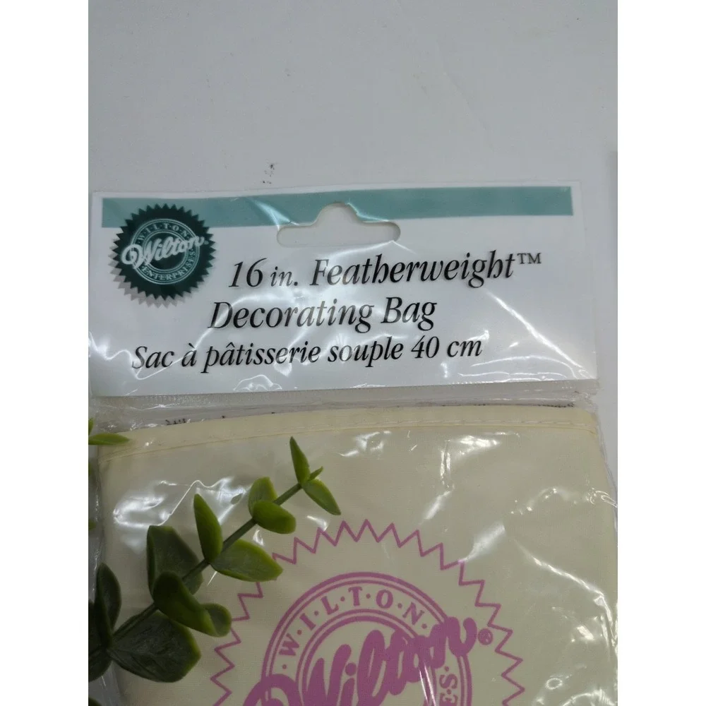 NEW LOT!🚨Wilton Cake Decorating Bag Ring Set Piping Tips 366/352/2010/102/2110+